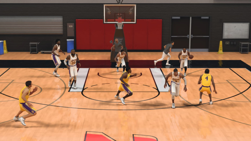 NBA 2K Mobile Basketball Game  screenshot 2